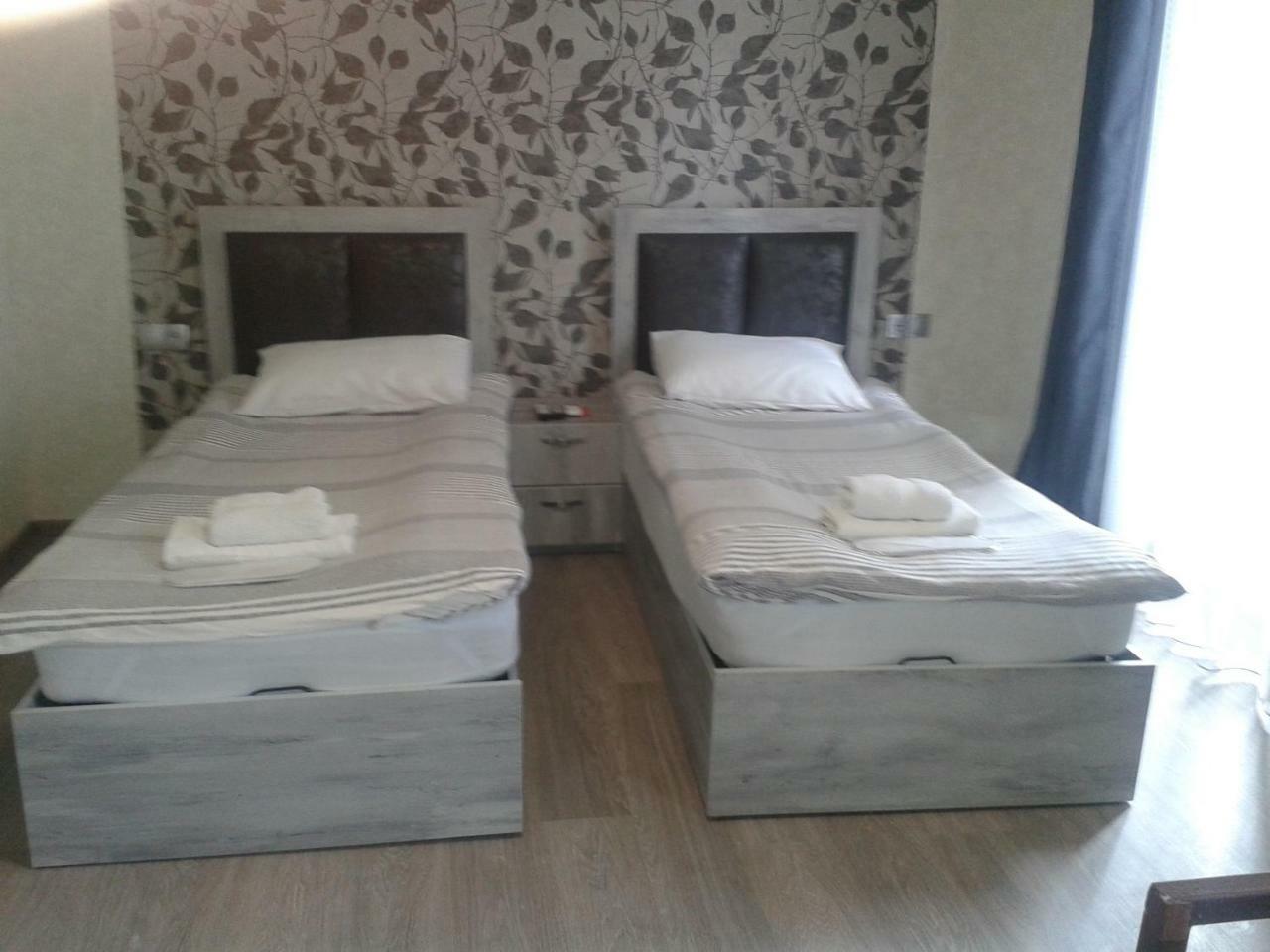 Guest House Uta 트빌리시 외부 사진