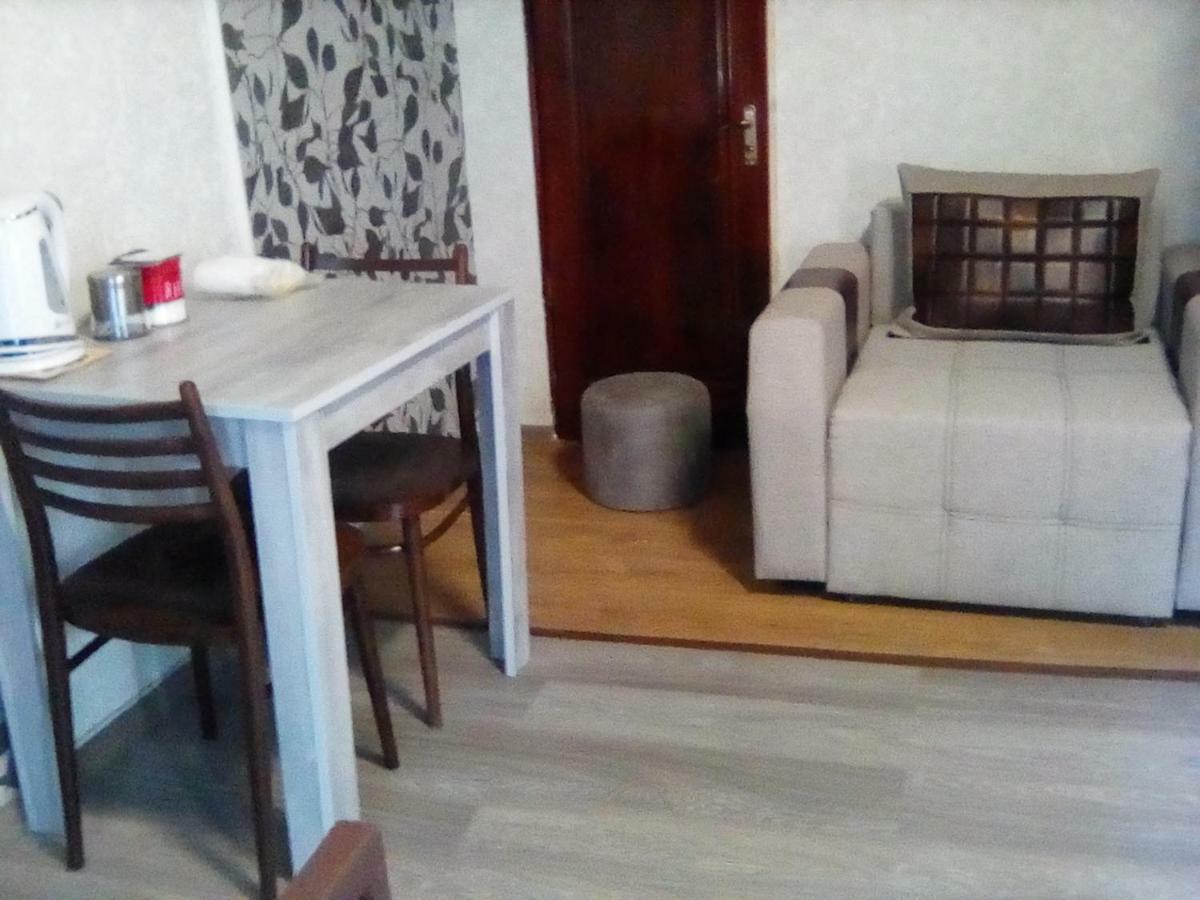 Guest House Uta 트빌리시 외부 사진